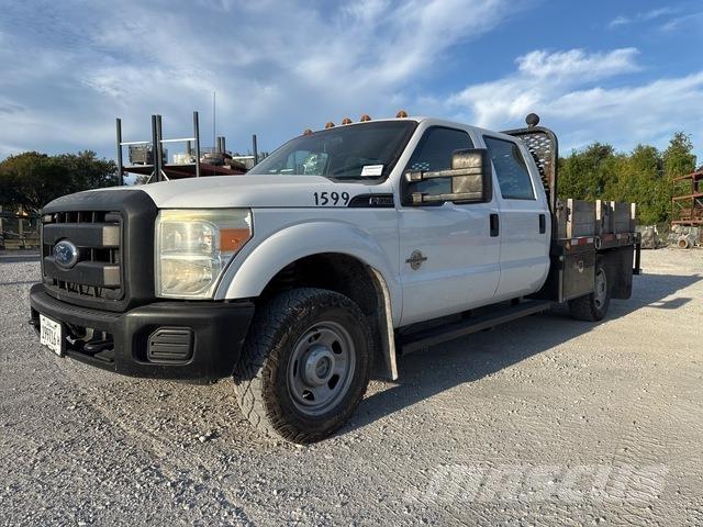 Ford F-350 Platós / Ponyvás teherautók