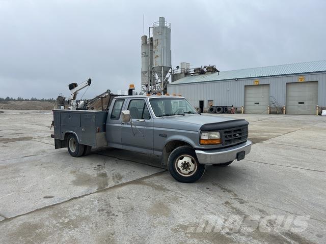 Ford F-350 Közúti karbantartó haszongépek