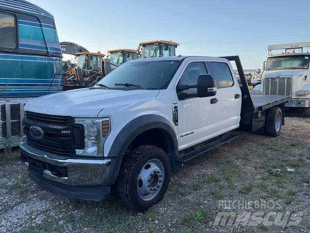 Ford F-450 Platós / Ponyvás teherautók