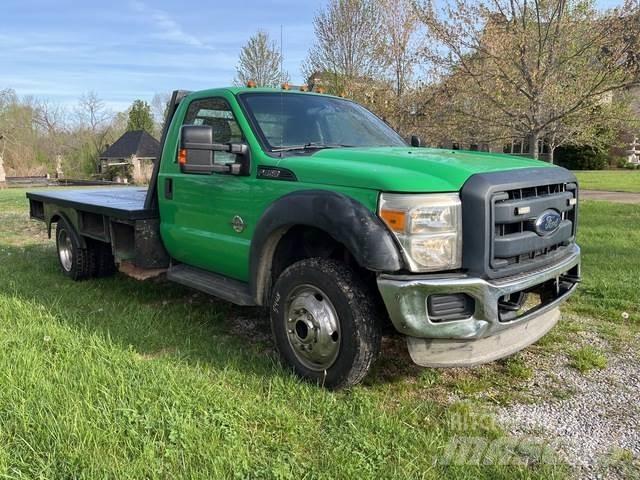 Ford F-450 Platós / Ponyvás teherautók
