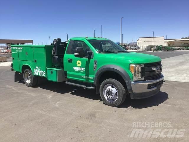 Ford F-450 Közúti karbantartó haszongépek