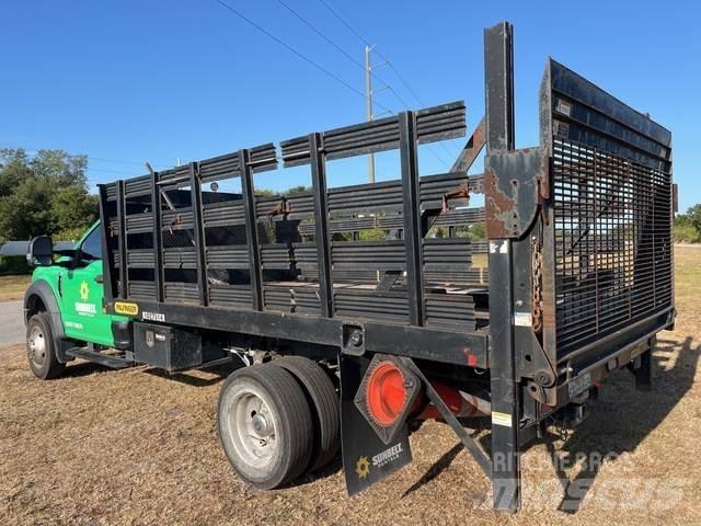 Ford F-450 Platós / Ponyvás teherautók