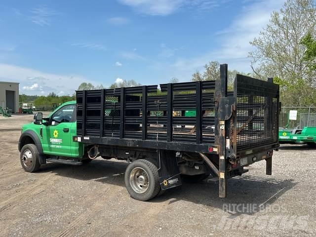 Ford F-450 Platós / Ponyvás teherautók