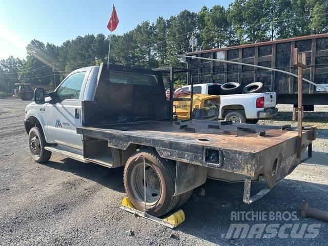 Ford F-450 Platós / Ponyvás teherautók