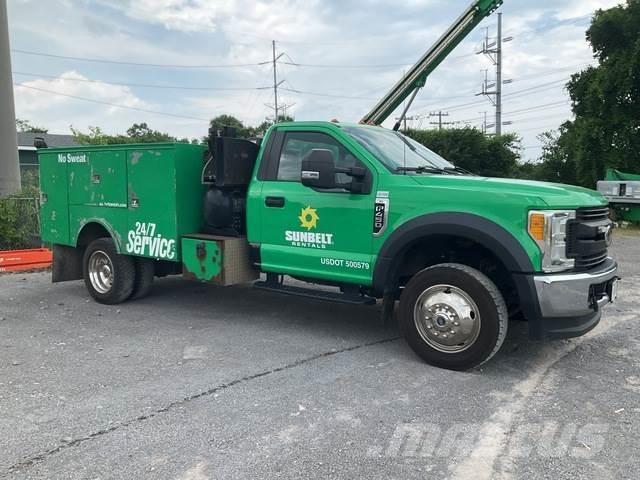 Ford F-450 Közúti karbantartó haszongépek
