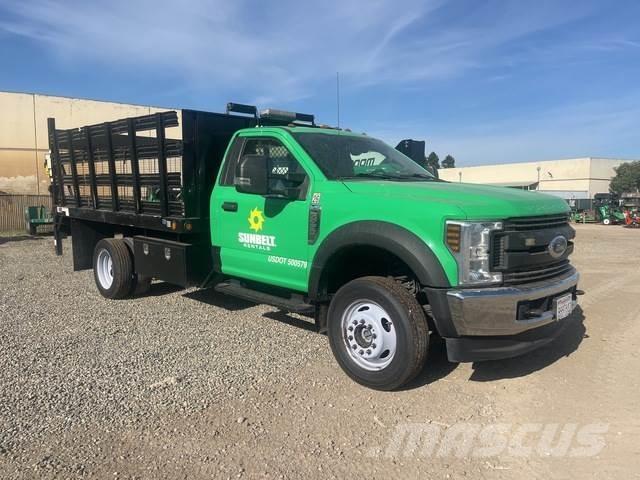 Ford F-450 Platós / Ponyvás teherautók