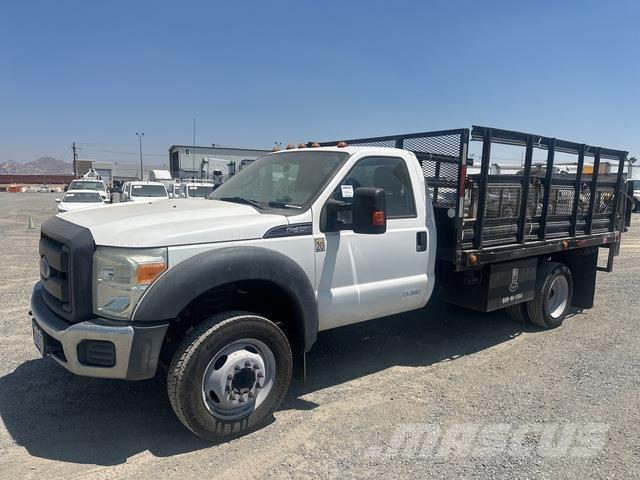 Ford F-450 Platós / Ponyvás teherautók