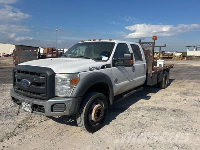 Ford F-450 Platós / Ponyvás teherautók