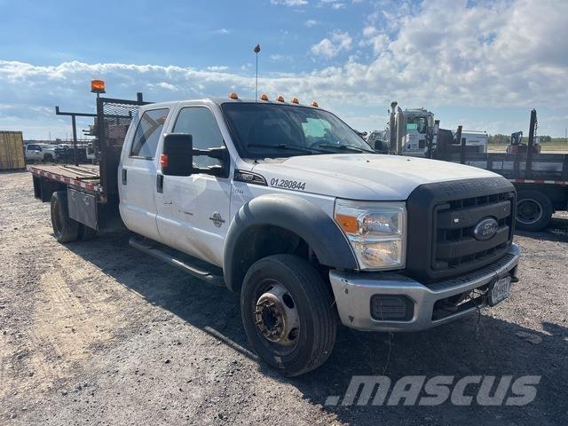 Ford F-450 Platós / Ponyvás teherautók