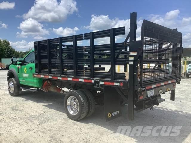 Ford F-450 Platós / Ponyvás teherautók