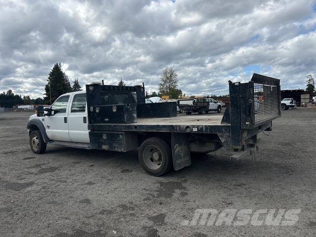 Ford F-450 Platós / Ponyvás teherautók