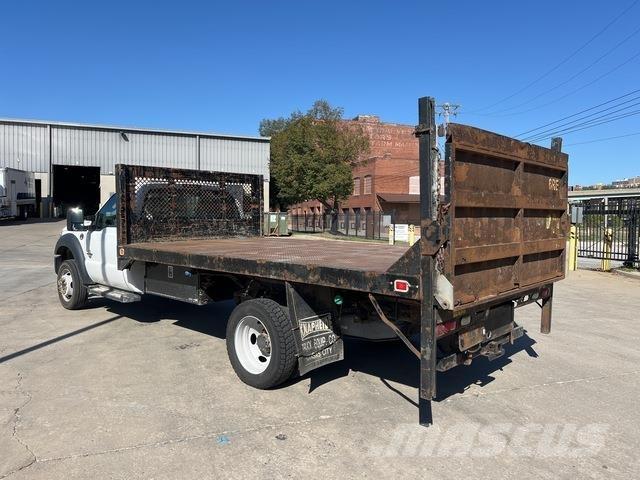 Ford F-450 Platós / Ponyvás teherautók