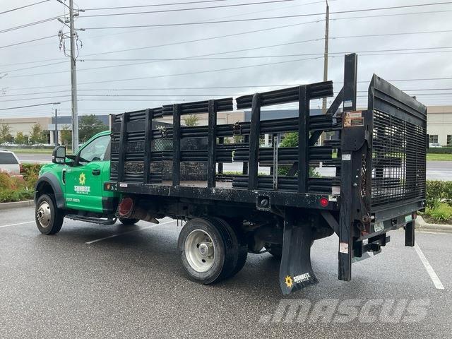 Ford F-450 Platós / Ponyvás teherautók