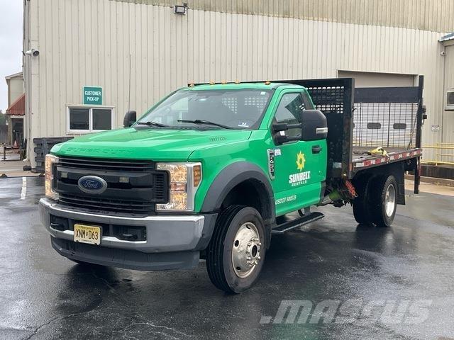 Ford F-450 Platós / Ponyvás teherautók