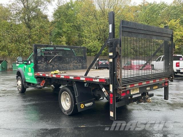 Ford F-450 Platós / Ponyvás teherautók