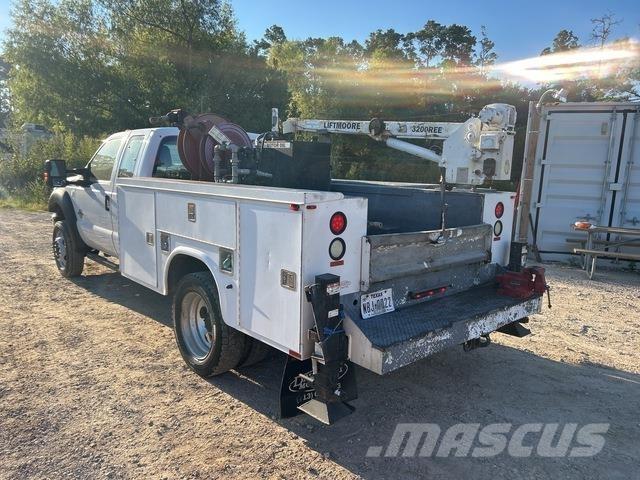 Ford F-450 Közúti karbantartó haszongépek