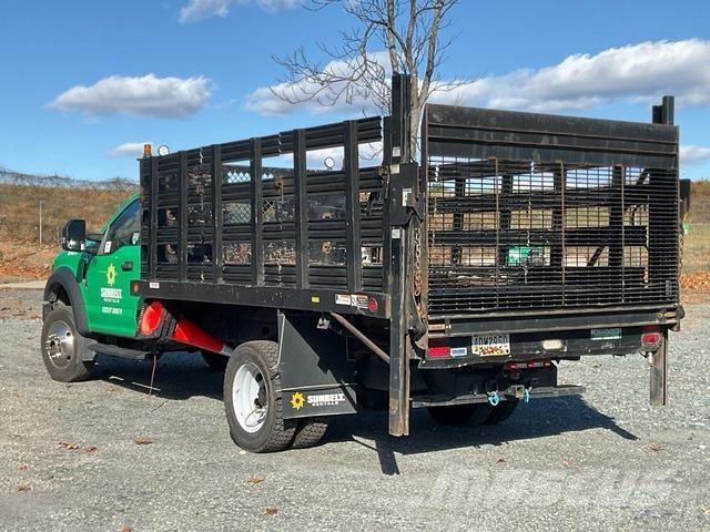 Ford F-450 Platós / Ponyvás teherautók