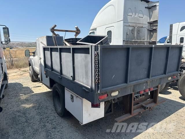 Ford F-550 Építőipar - Egyebek