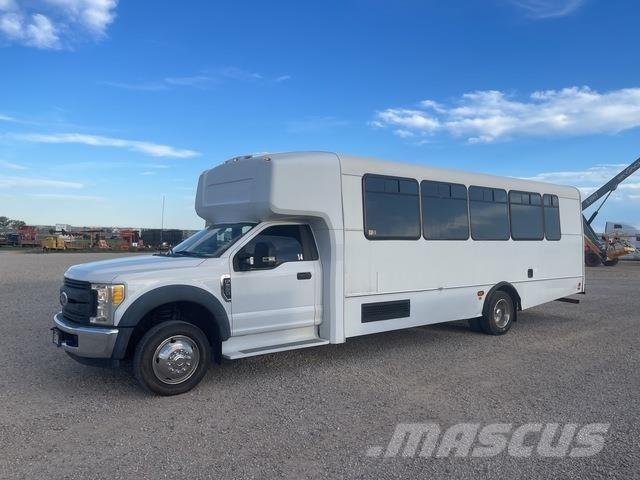 Ford F-550 Kistehergépjárművek