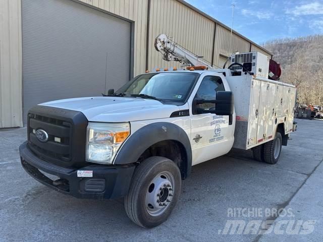 Ford F-550 Közúti karbantartó haszongépek