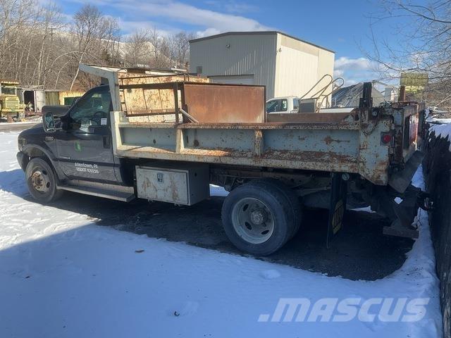 Ford F-550 Billenő teherautók