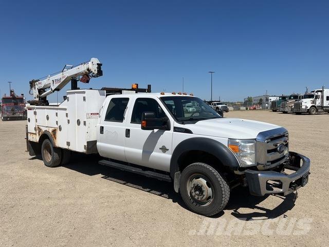 Ford F-550 Közúti karbantartó haszongépek