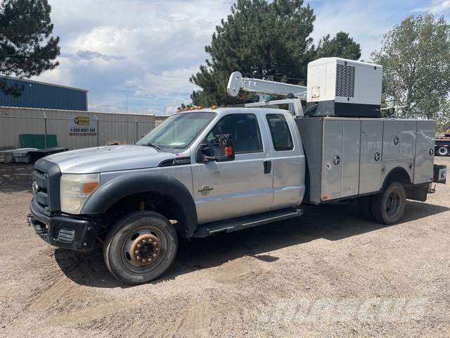 Ford F-550 Közúti karbantartó haszongépek