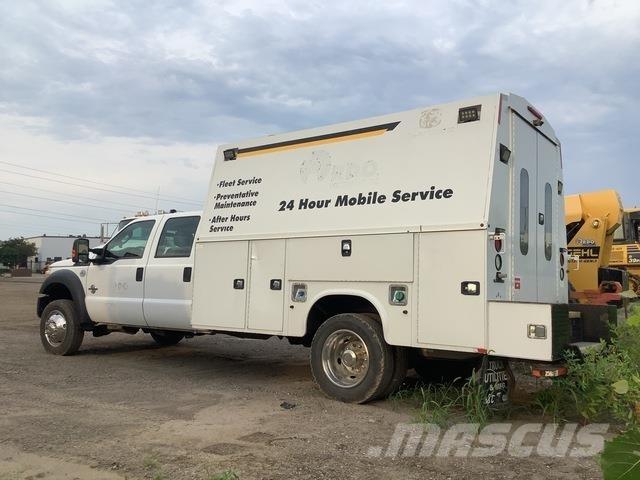 Ford F-550 Közúti karbantartó haszongépek