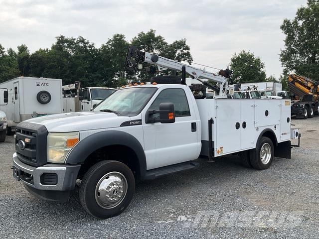 Ford F-550 Közúti karbantartó haszongépek