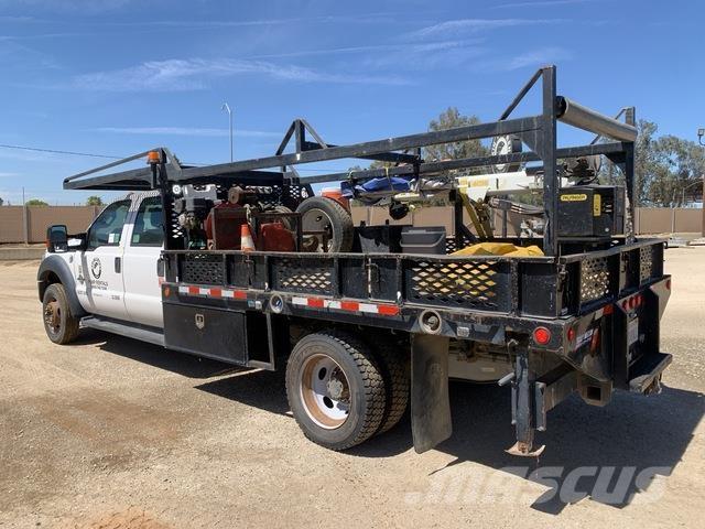 Ford F-550 Közúti karbantartó haszongépek
