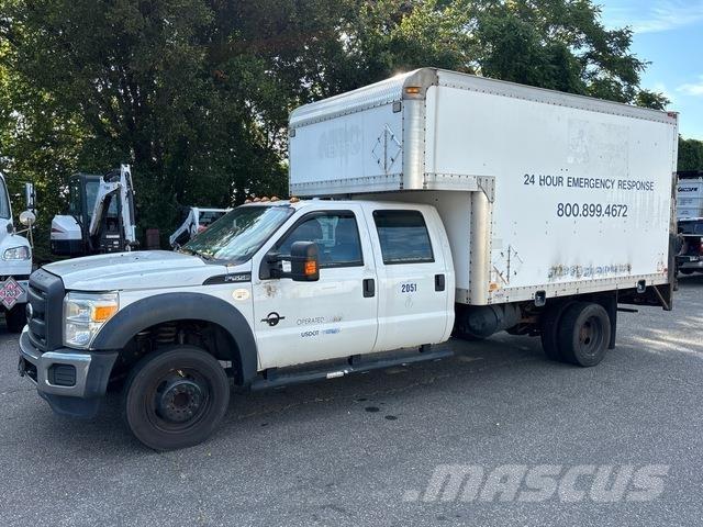 Ford F-550 Dobozos teherautók