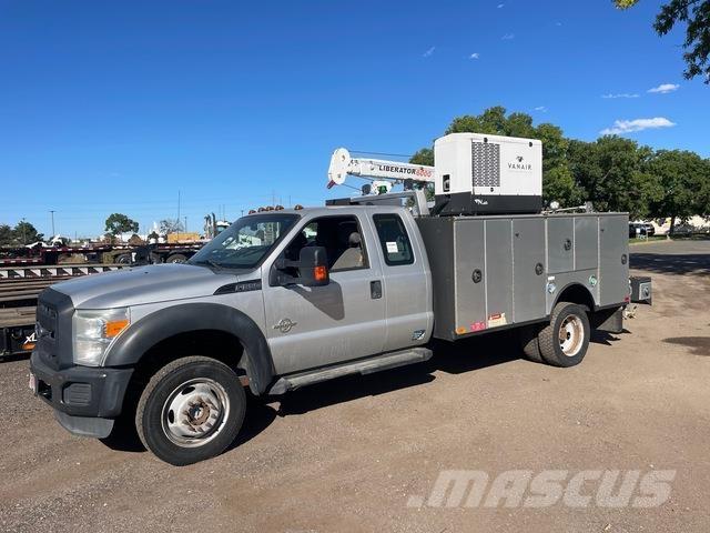 Ford F-550 Közúti karbantartó haszongépek