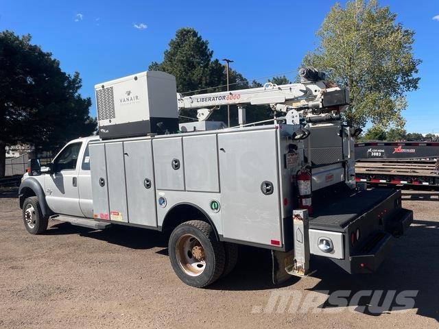 Ford F-550 Közúti karbantartó haszongépek