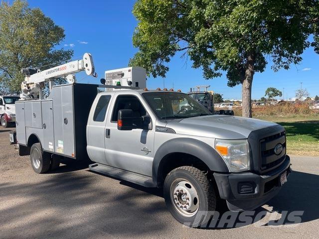 Ford F-550 Közúti karbantartó haszongépek