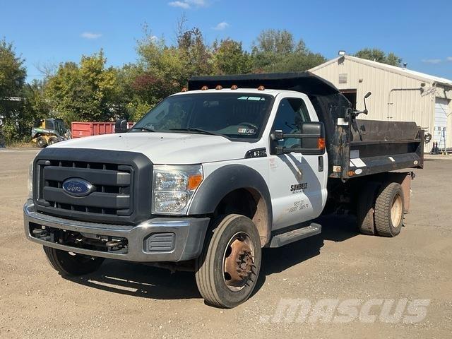 Ford F-550 Billenő teherautók