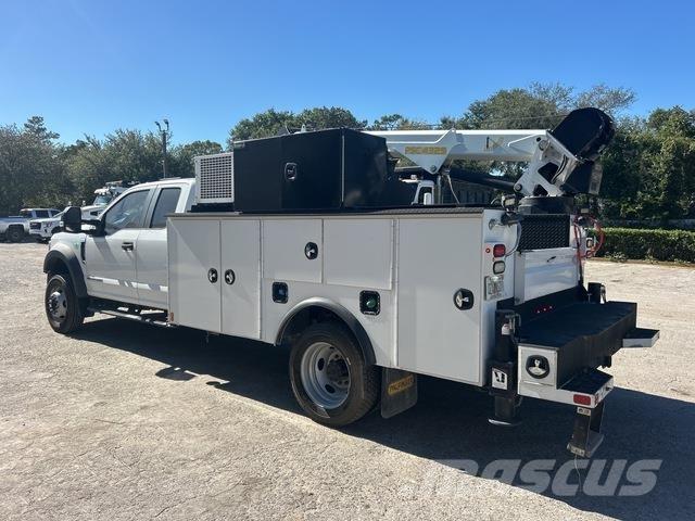Ford F-550 Közúti karbantartó haszongépek