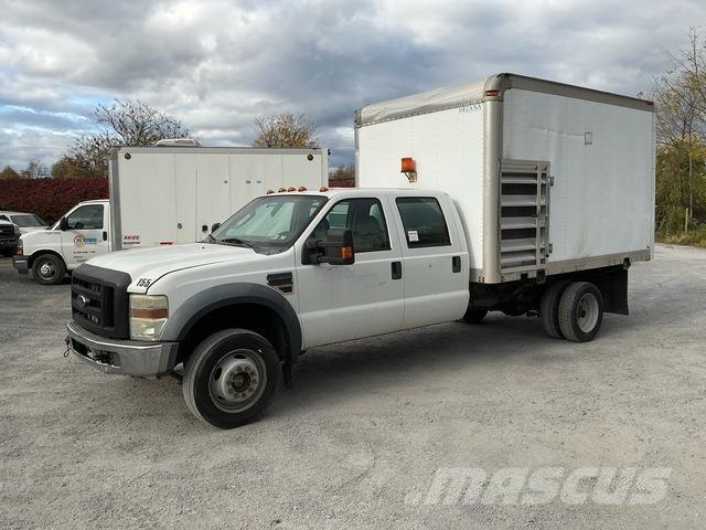 Ford F-550 Dobozos teherautók