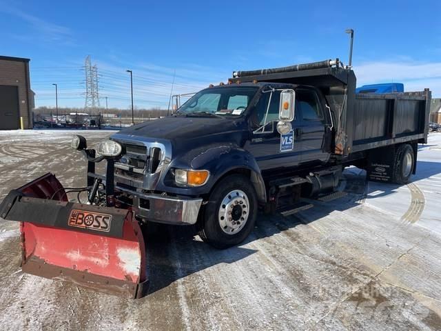 Ford F-650 Hóeltakarítók