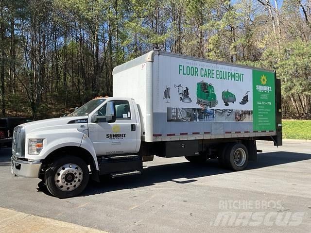 Ford F-650 Dobozos teherautók
