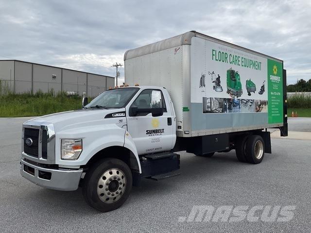 Ford F-650 Dobozos teherautók