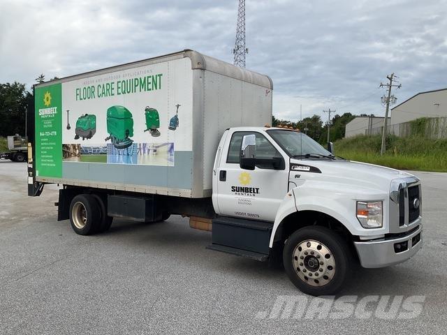 Ford F-650 Dobozos teherautók