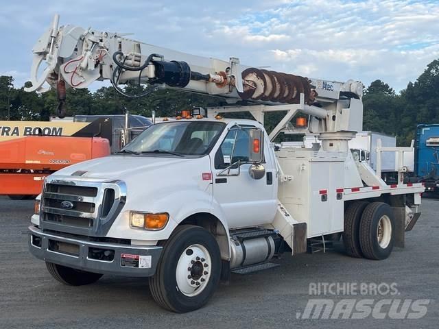 Ford F-750 Mobil fúró teherautók