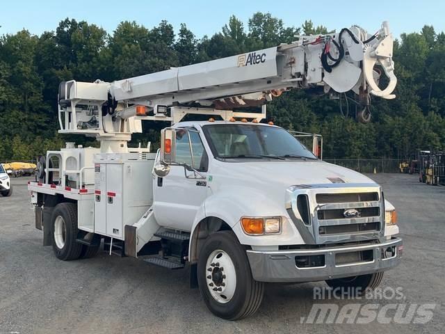 Ford F-750 Mobil fúró teherautók