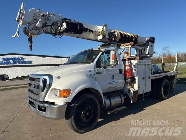Ford F-750 Mobil fúró teherautók