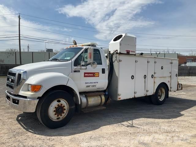 Ford F-750 Közúti karbantartó haszongépek