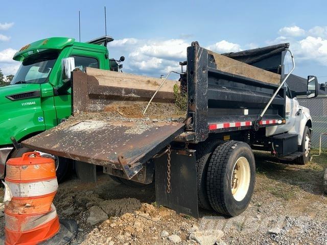 Ford F-750 Billenő teherautók
