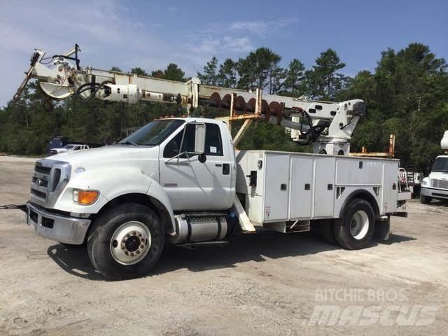 Ford F-750 Mobil fúró teherautók