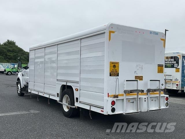 Ford F-750 Italszállító tehergépkocsik
