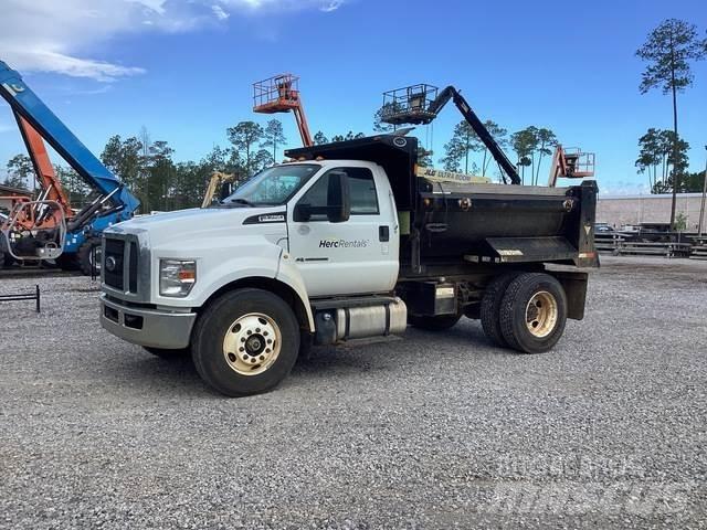 Ford F-750 Billenő teherautók