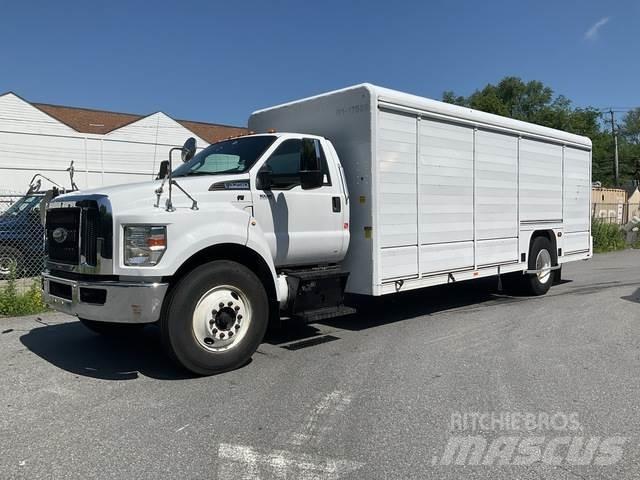 Ford F-750 Italszállító tehergépkocsik